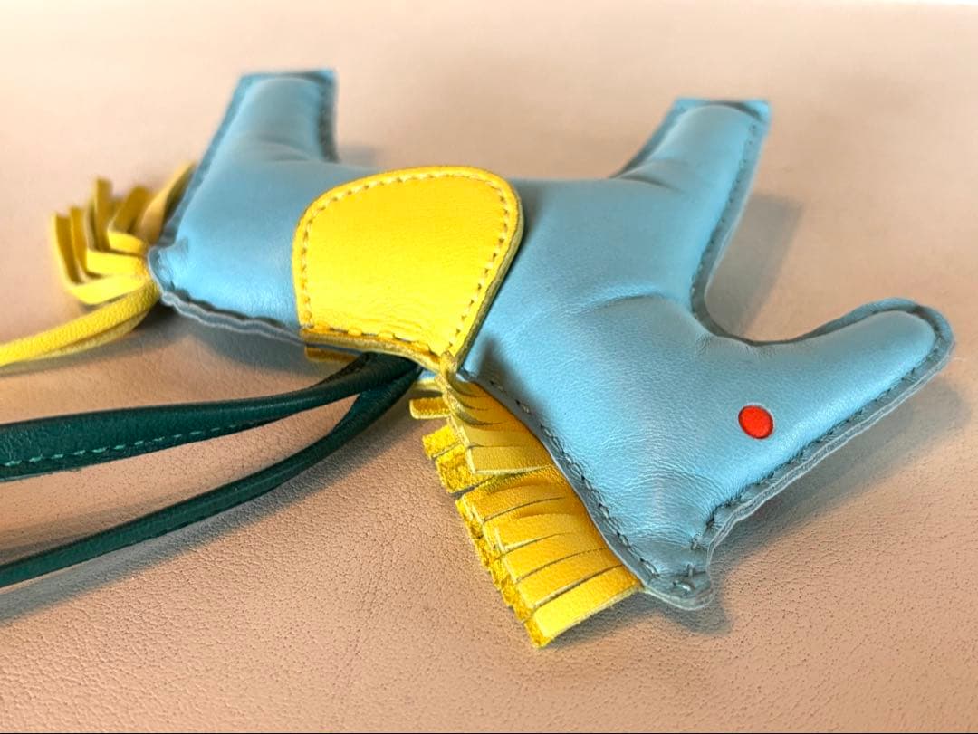 【美品】 HERMÈSロデオMM バッグチャーム アニョーミロ ブルー×イエロー