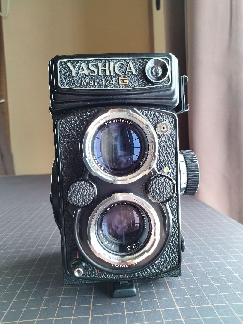Yashica ヤシカ Mat 124 G