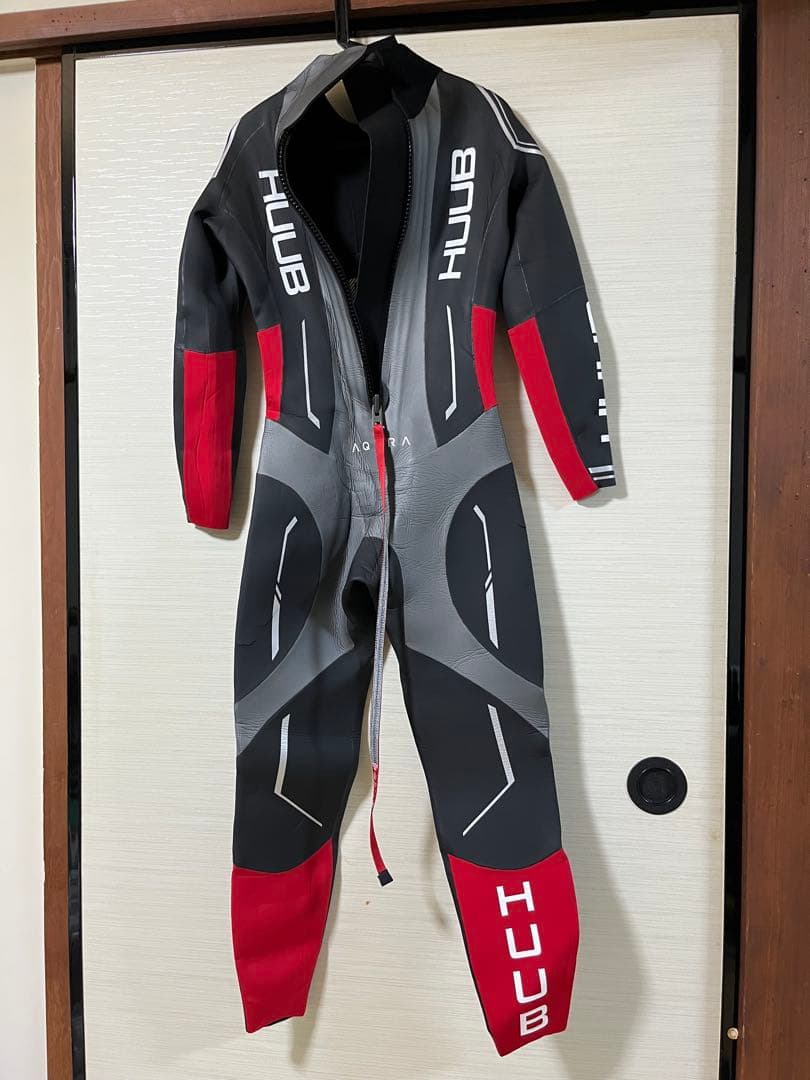HUUB トライアスロン　フルウェットスーツ グレー/レッド