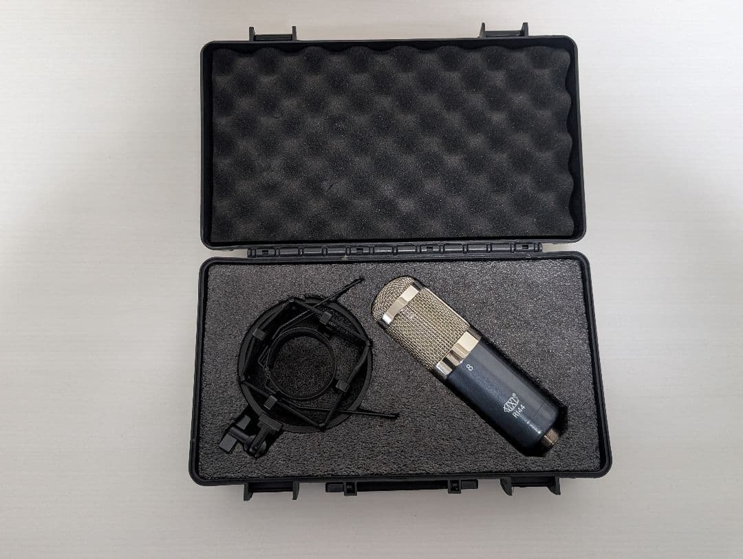 MXL R144 リボンマイク ハードケース付き