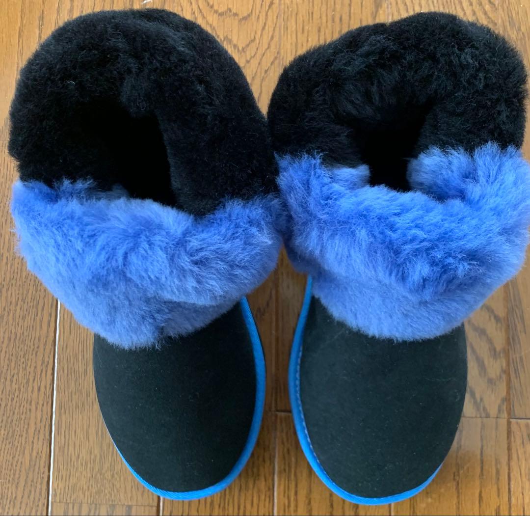 新品未使用タグ付き アグ UGG フィジー ムートンブーツ 23センチ