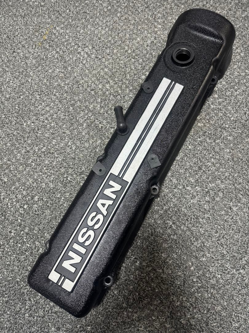激レア！ニッサン L型エンジン樹脂ヘットカバー タペットカバー軽量化に！！