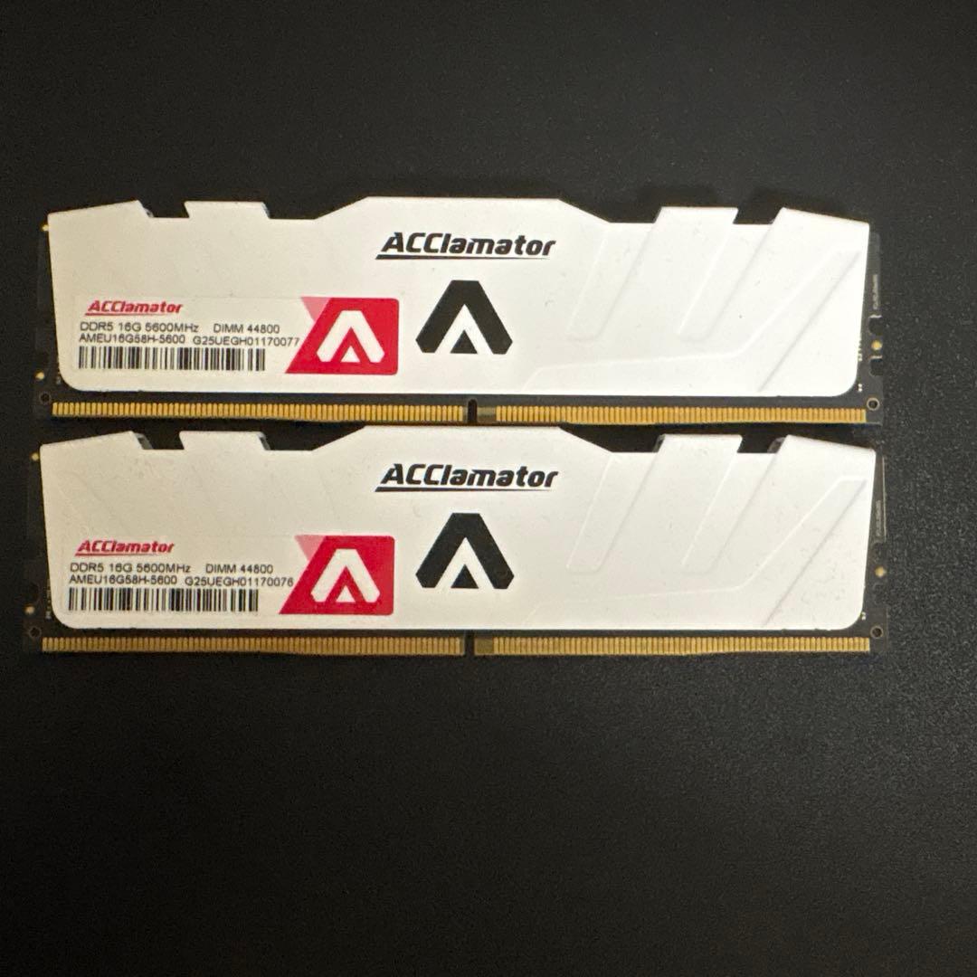 ACClamator DDR5 32G（16GB×2）5600MHz メモリー