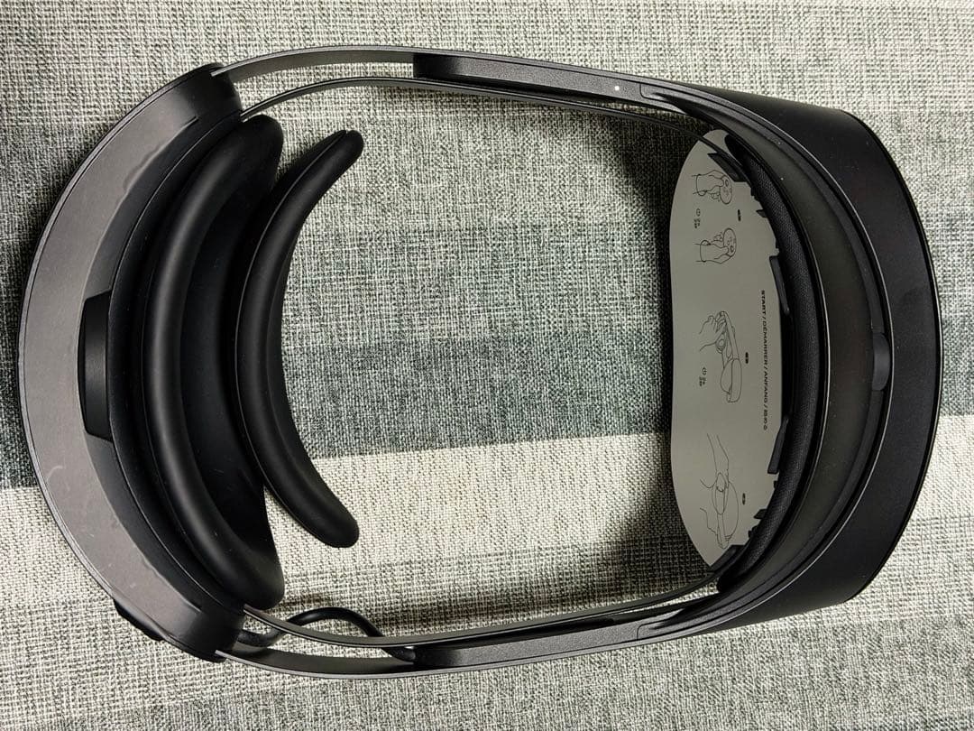  Quest Pro 256GB VRヘッドセット＋アクセサリー