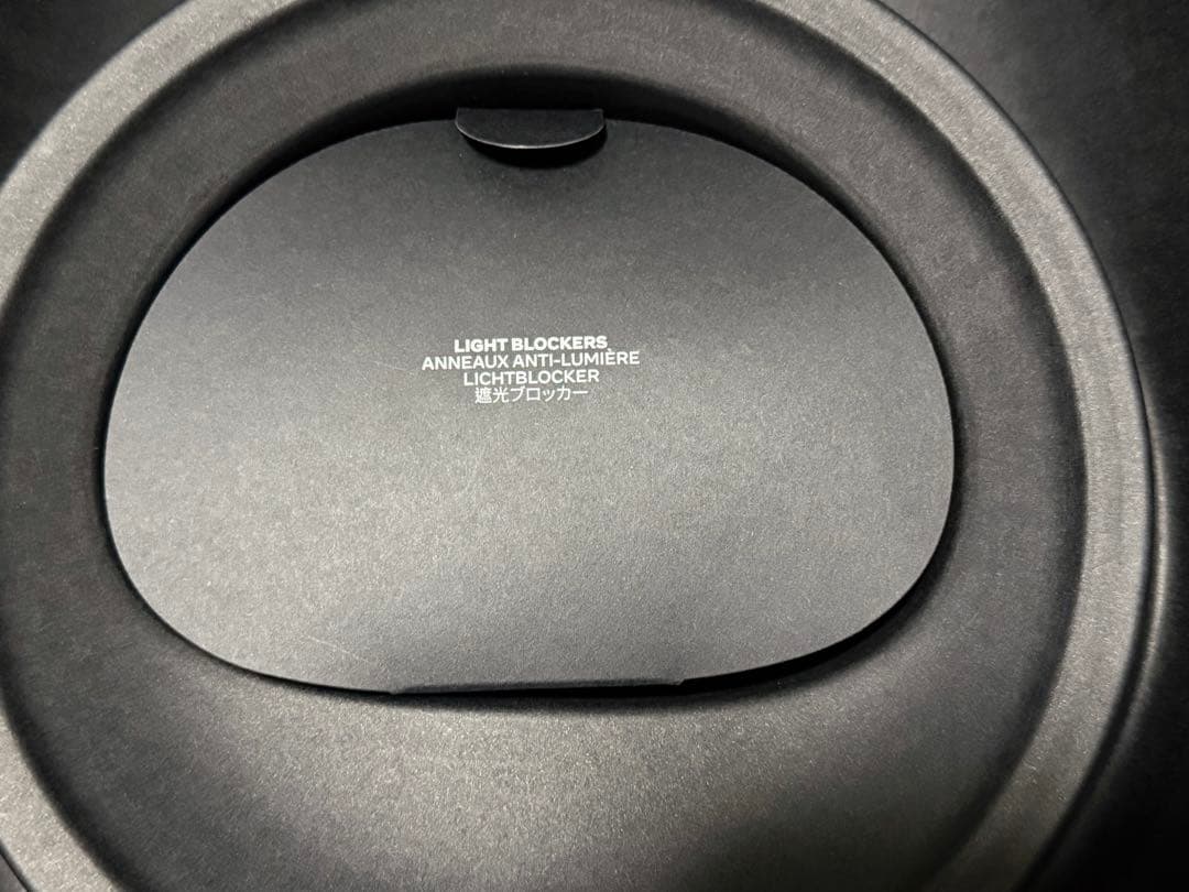  Quest Pro 256GB VRヘッドセット＋アクセサリー