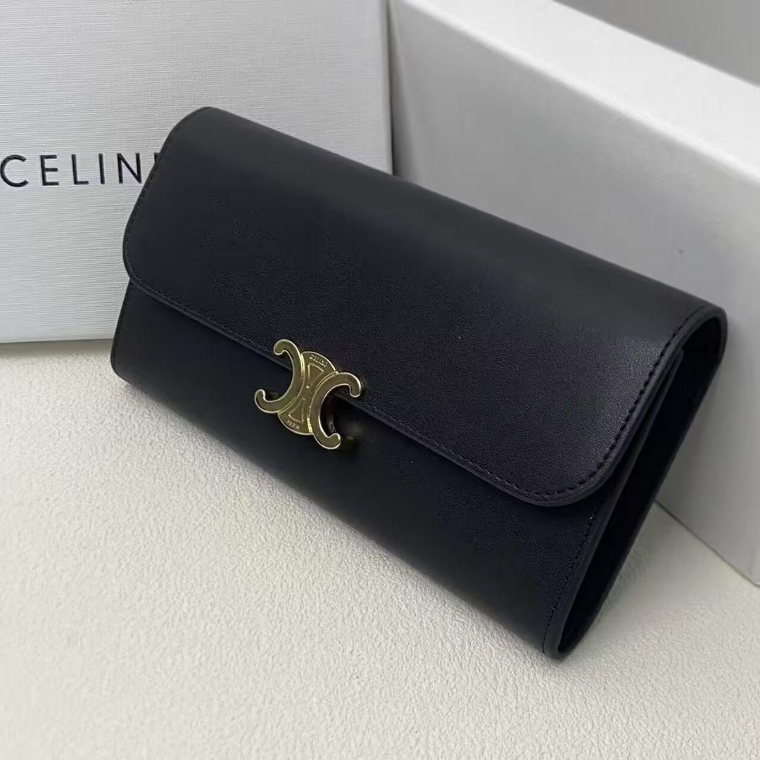 CELINE ブラック長財布 ゴールドロゴ