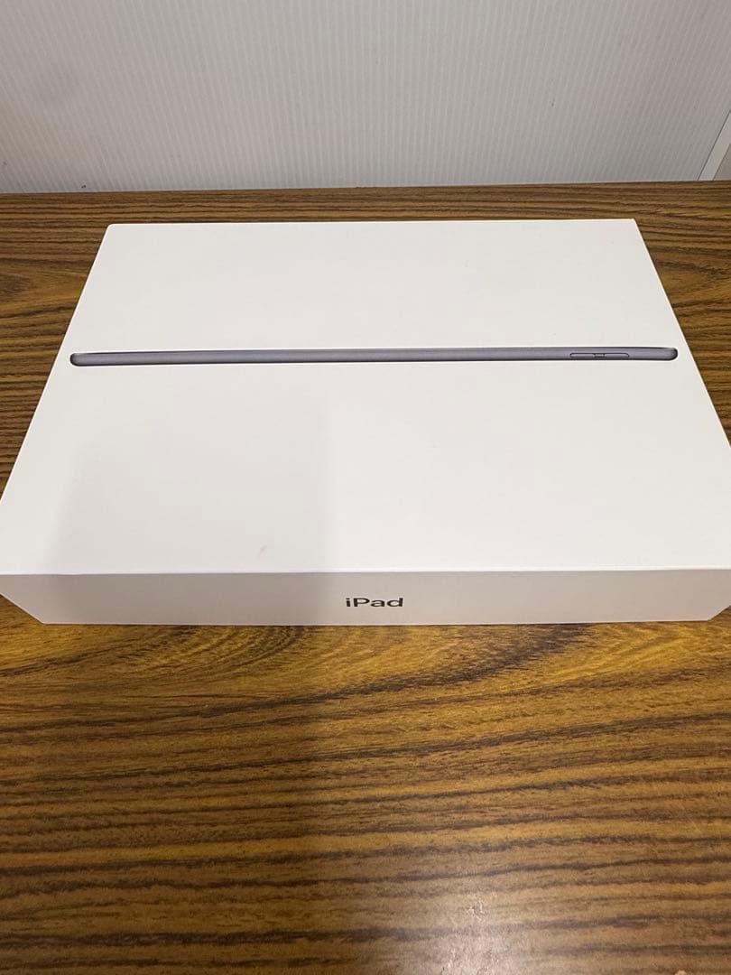 H*i様 IPad 第8世代 32GB wifi