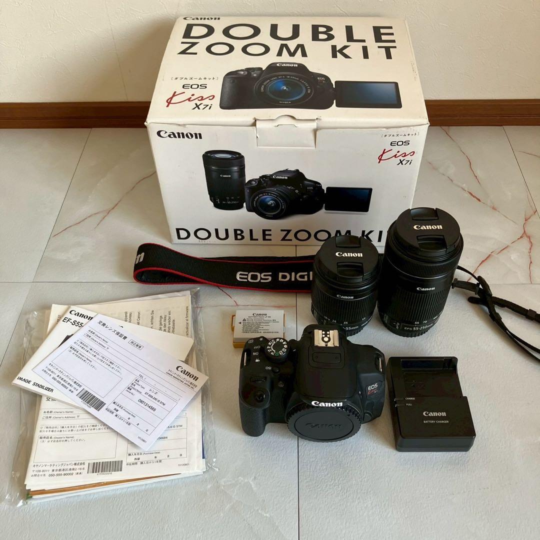 Canon EOS Kiss X7i ダブルズームキット ショット数2312回