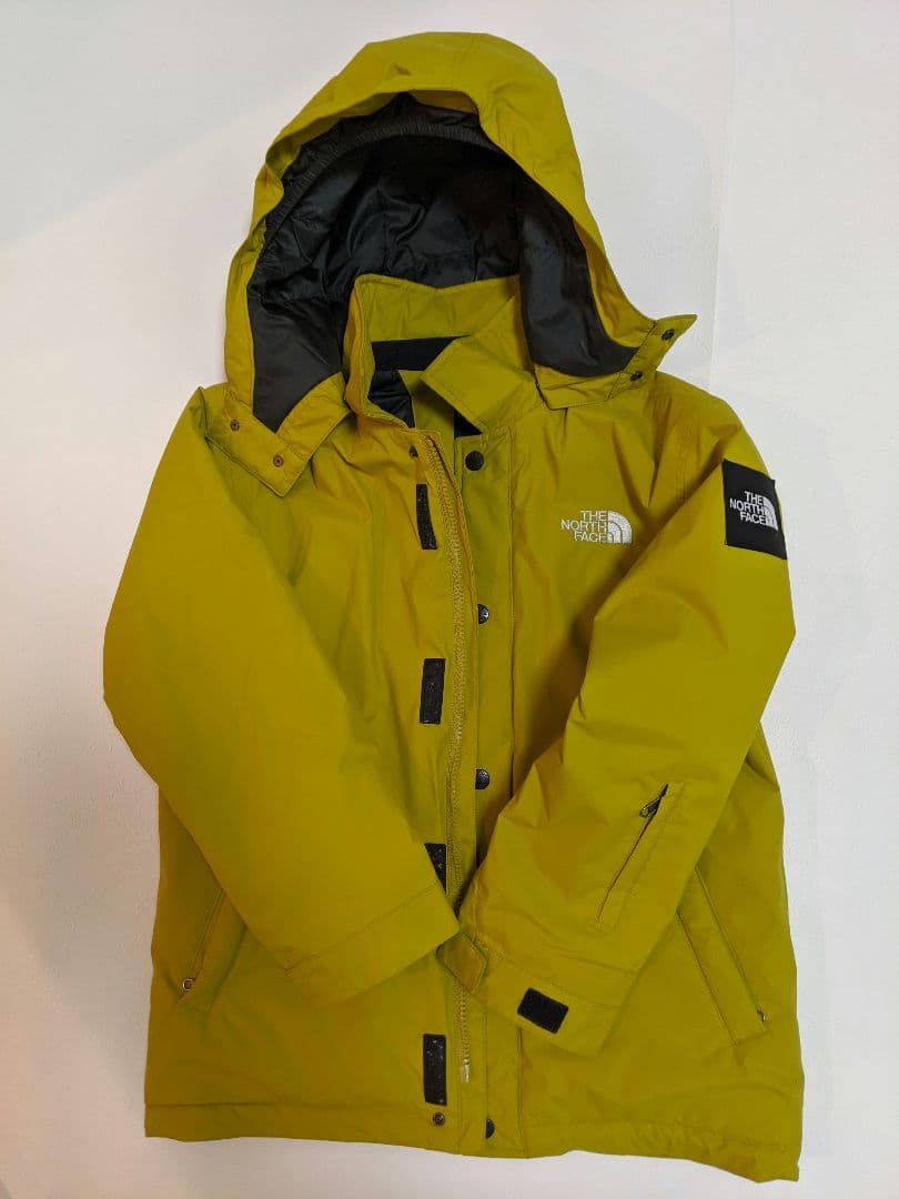 ノースフェイス　キッズ　スノーウェア