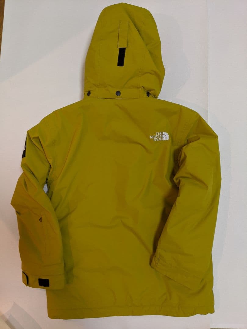 ノースフェイス　キッズ　スノーウェア