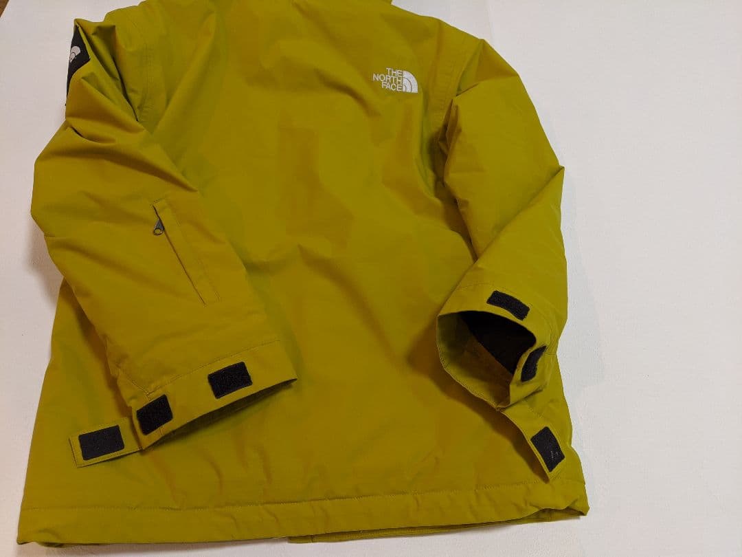 ノースフェイス　キッズ　スノーウェア