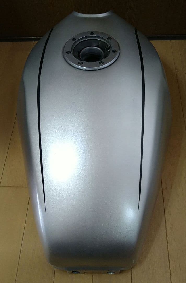 R*様 カワサキ ゼファー 400 燃料タンク