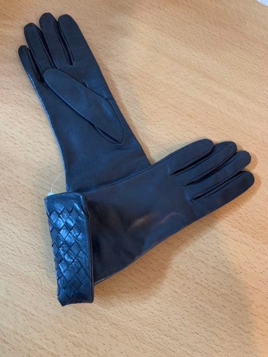 胡蝶蘭　Sermoneta gloves　革手袋黒　新品