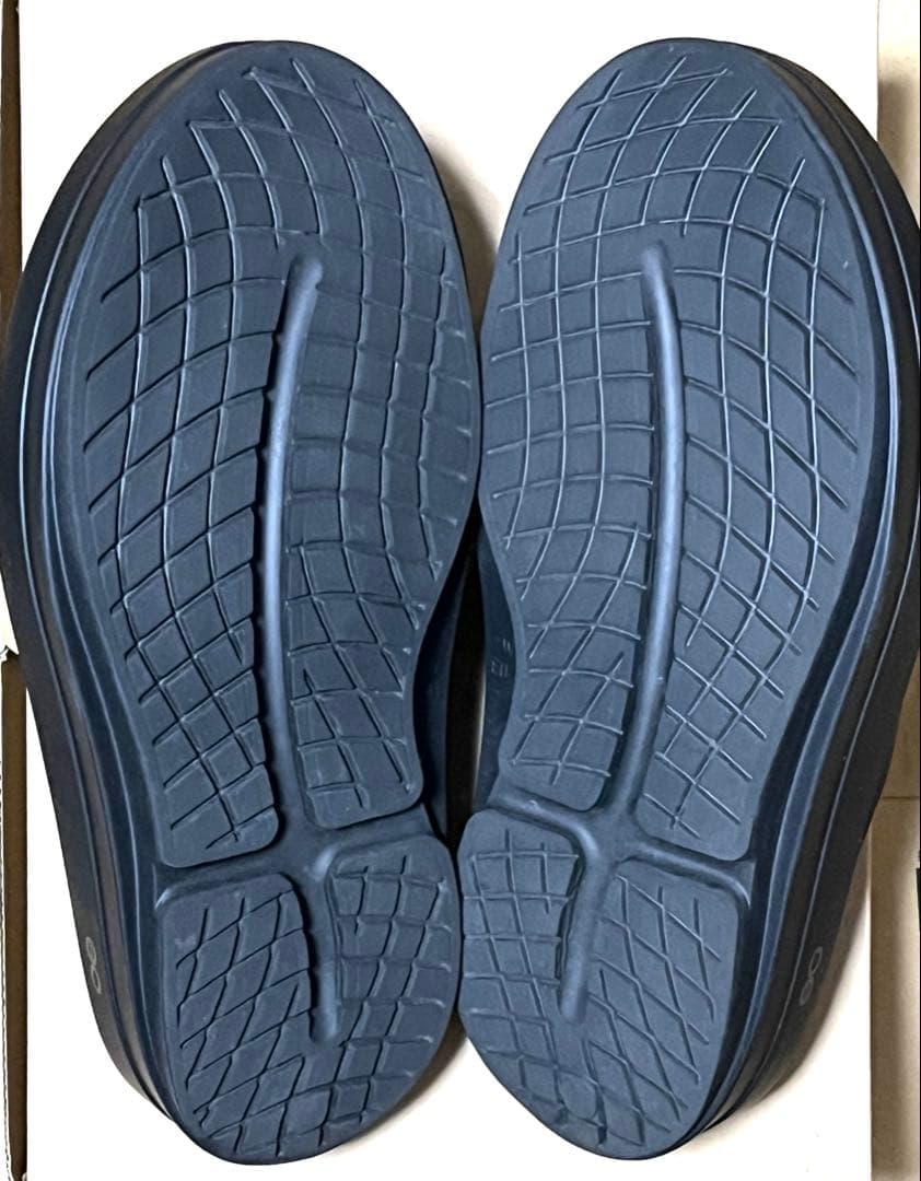 OOFOS ウーフォス ウーメガ ウーアー27.0 W10 厚底 EU41