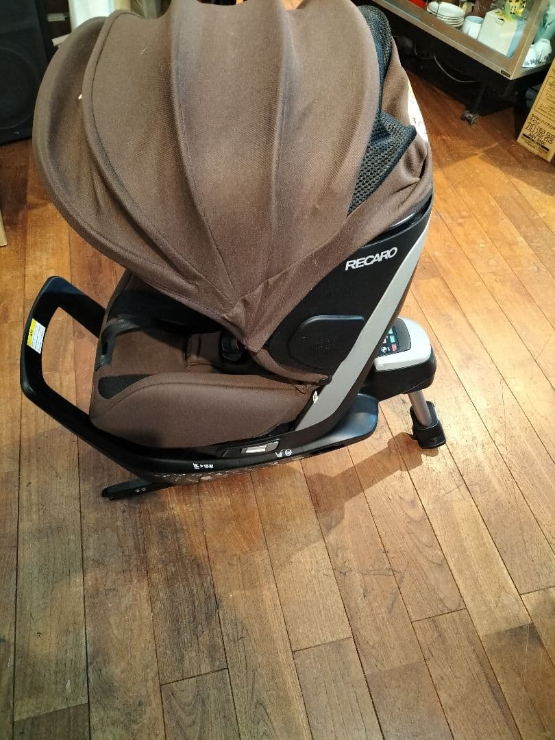 美品　RECARO ZERO.1 360度ターン チャイルドシート