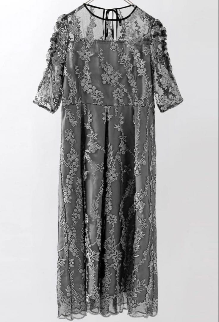 niana 刺繍レース　バックリボン　パーティドレス　同窓会　二次会　結婚式