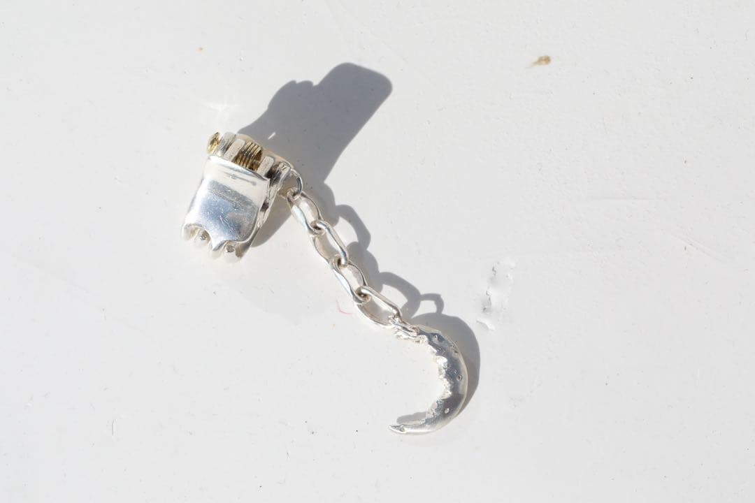 PLUIEプリュイ　ブーウ ムーン ヘアクロウ　シルバー