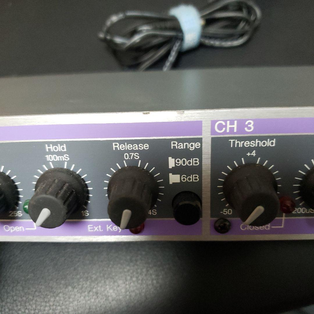 レア機材　APHEX　105 1U　LOGIC　ASSISTED GATE