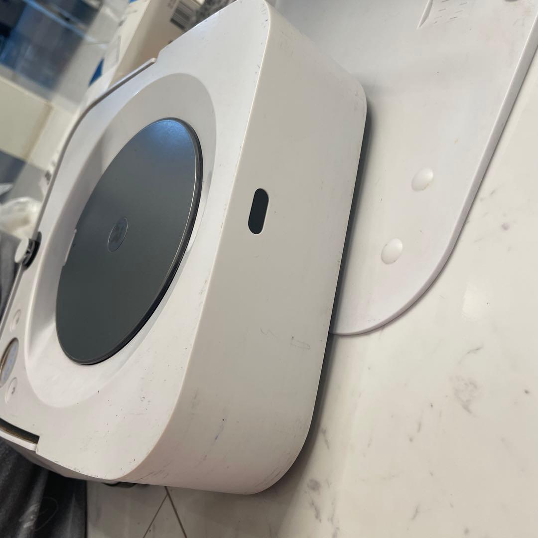 ブラーバ ジェット　m6　iRobot Braava jet m6