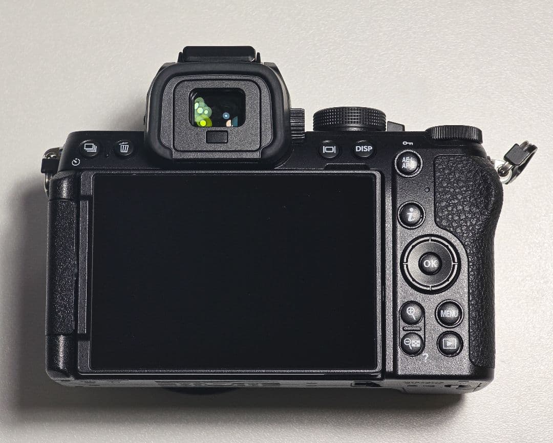 [超美品]Nikon Z50II ミラーレス一眼