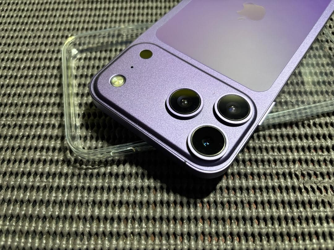 iphoneXR 64g/iphone18PRO Deep Purple 外装！