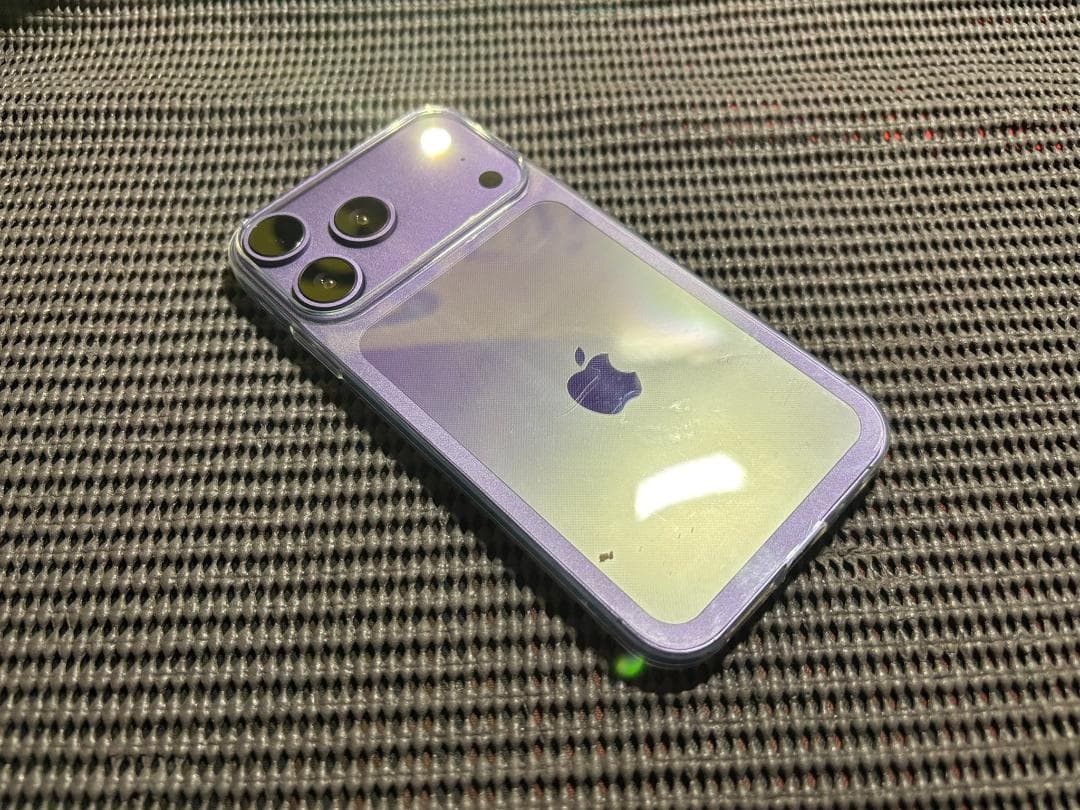 iphoneXR 64g/iphone18PRO Deep Purple 外装！