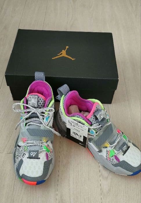 シューズ(女性用) NIKE/CD3002-100 JORDAN WHY NOT ZER0.3