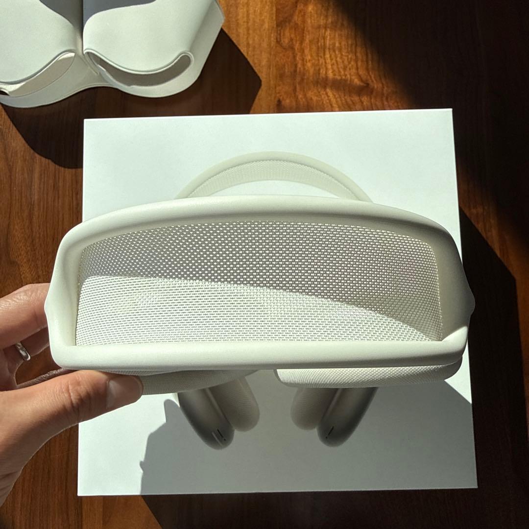 Apple AirPods Max第二世代、スターライト、ケース、箱付き