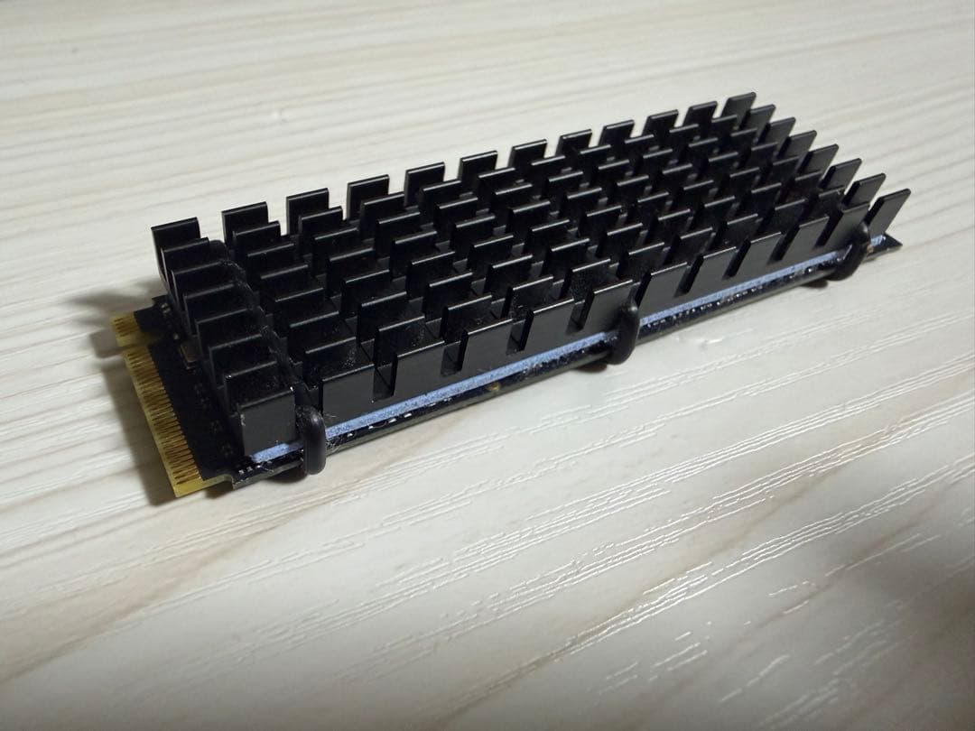 t*o様 【ヒートシンク付】EDILOCA EN600Pro 1TB NVMe