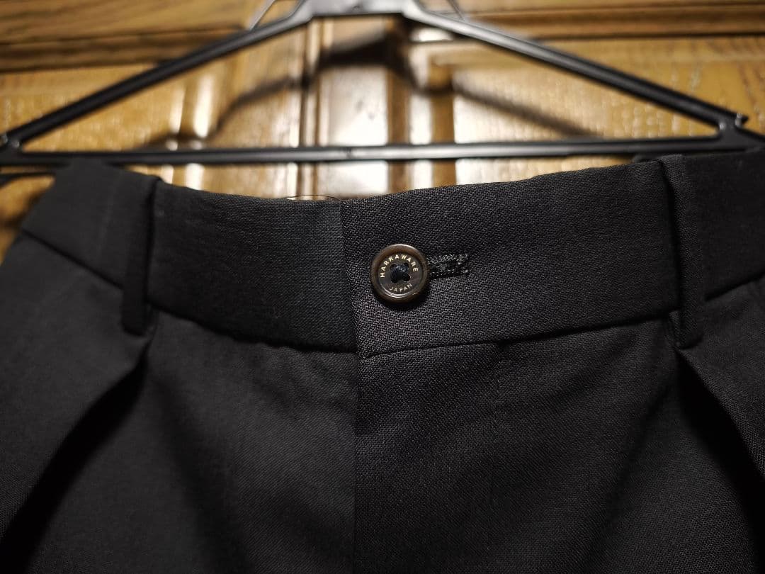 MARKAWARE ウールトロピカルペグトップパンツ　サイズ2　ブラック