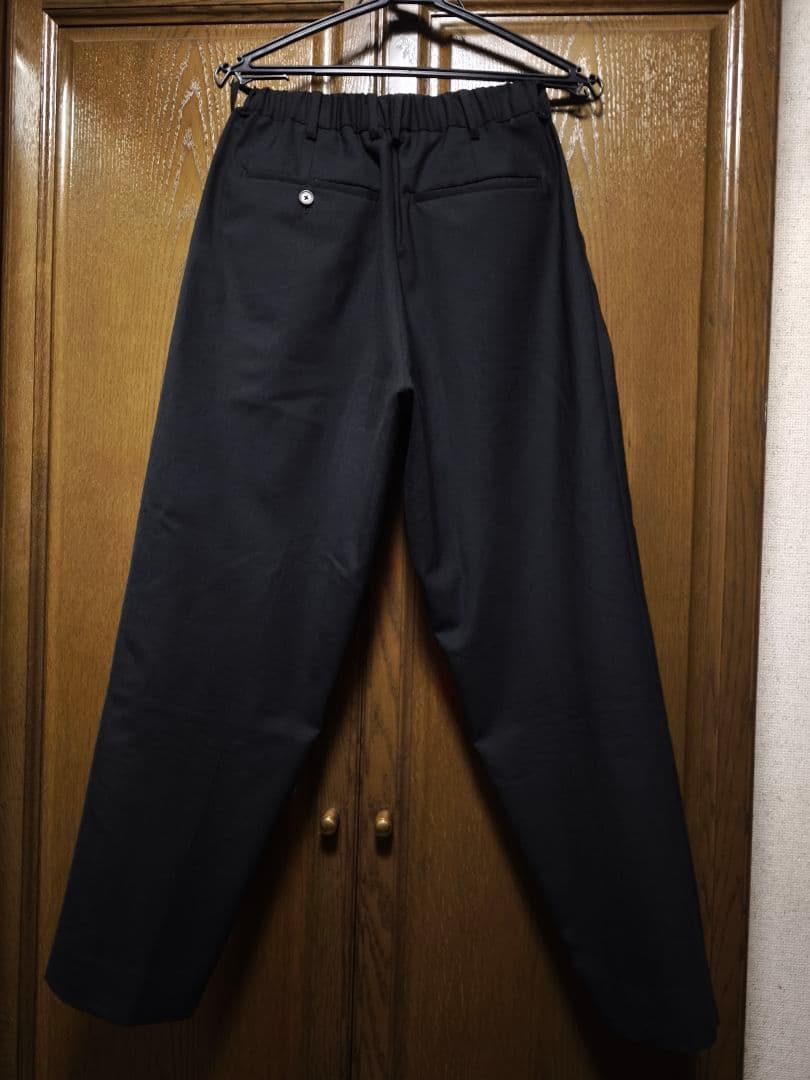 MARKAWARE ウールトロピカルペグトップパンツ　サイズ2　ブラック