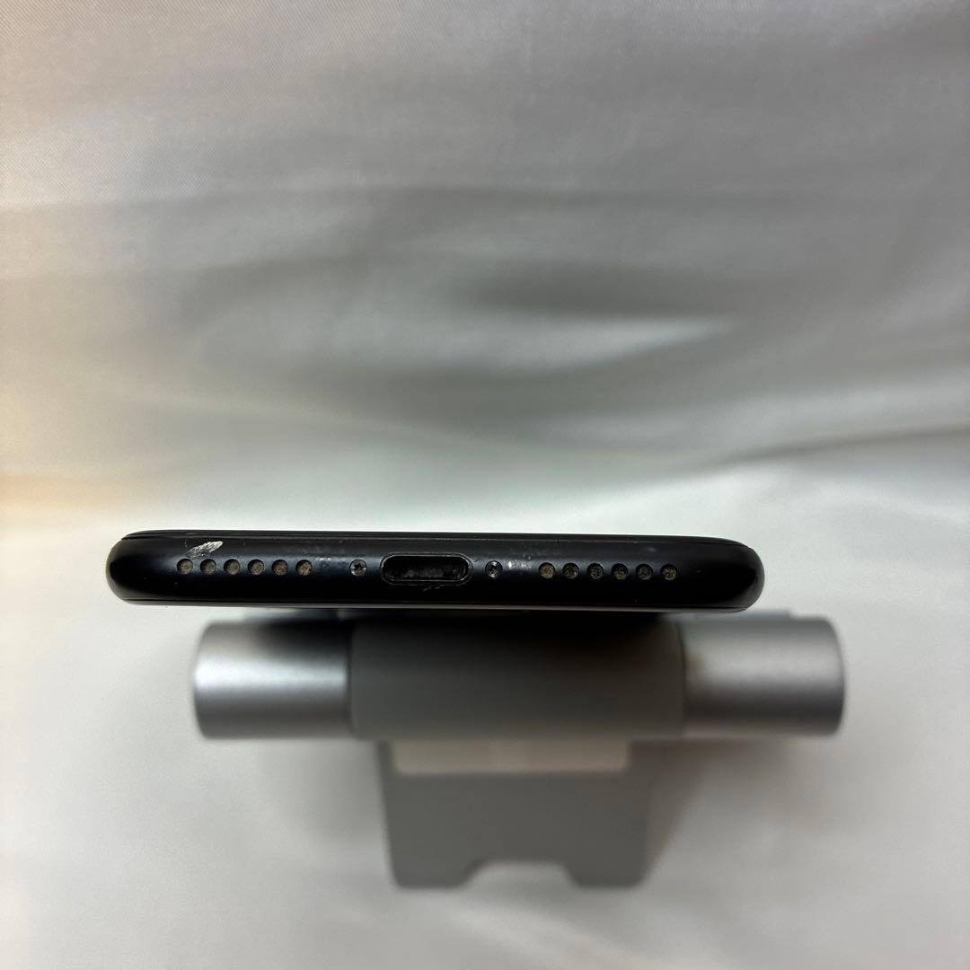 SIMフリー iPhone SE 第2世代 128GB SE2 バッテリー100