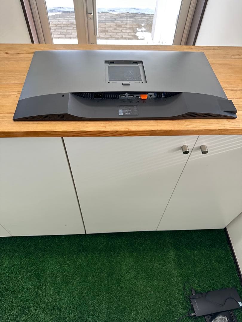 DELL ブラック ディスプレイ 大型　U2719DC