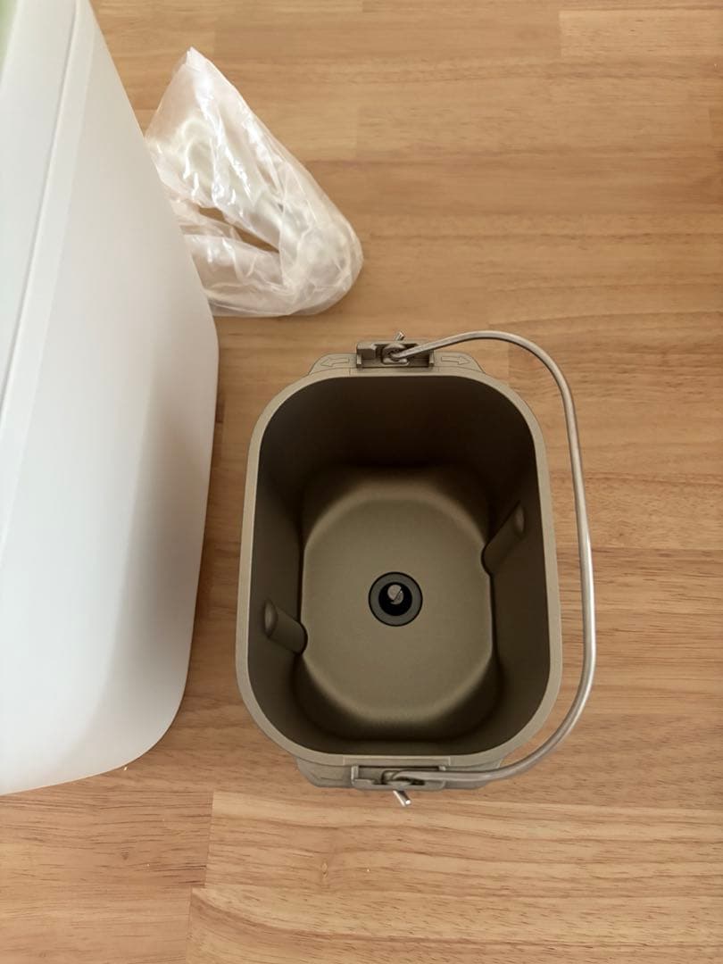 【新品未使用】 パナソニック ホームベーカリー 約0.6斤 SD-CB1-W