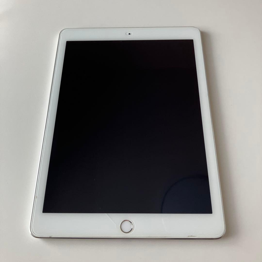 Apple iPad air2 128GB Wi-Fiシルバー 本体