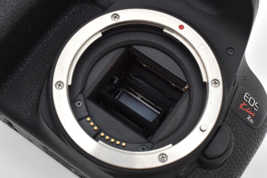 デジタル一眼レフカメラcanon kiss x9i 標準&望遠ダブルレンズセット