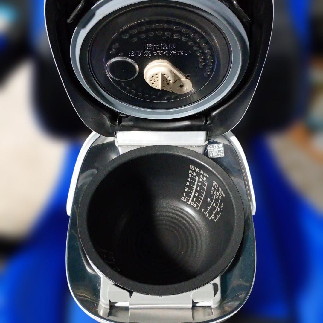 TOSHIBA 真空圧力IH炊飯器 RC-10WN　2019年製