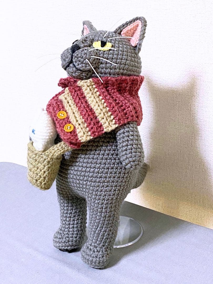 いっしょにおでかけ♪グレー猫さんのあみぐるみ