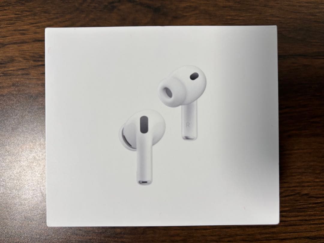 【新品未使用】AirPods Pro 3 本体 充電ケース付き