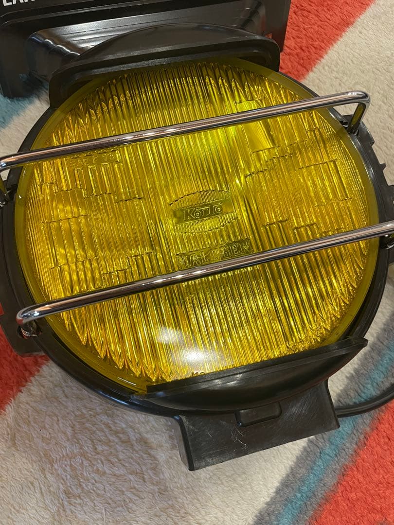 ブ*ン様 ランドクルーザー　ランクル60、70用　　　　フォグランプ 純正品