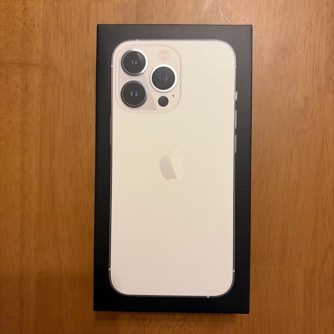 iPhone13pro 128GB ホワイト 箱付き