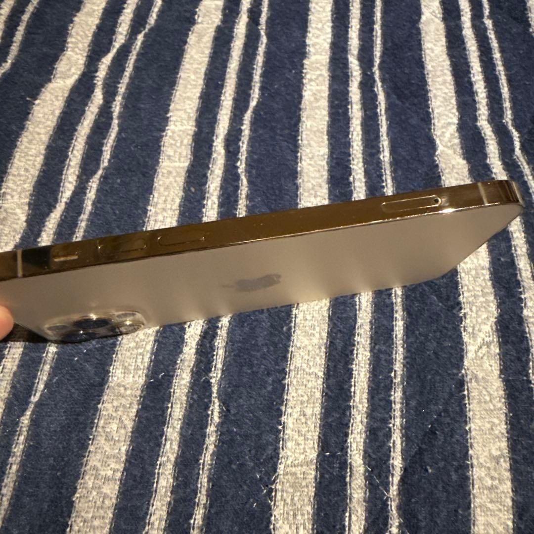 IPhone 12pro ゴールド 128GB 中古 キズあり
