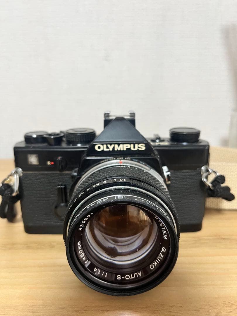 OLYMPUS OM-1一眼レフ　AUTO-S 50mmf1.4レンズ付き