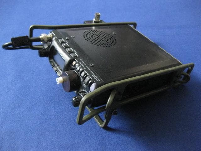 FT-817/FT-818 PORTABLE ZERO+サイドアンテナ基台