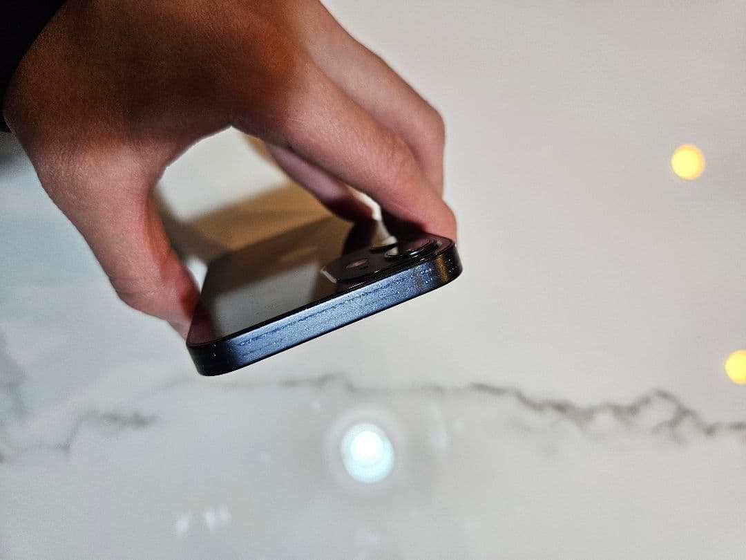 Apple iPhone 12mini　ブラック 本体　早いもん勝ちで