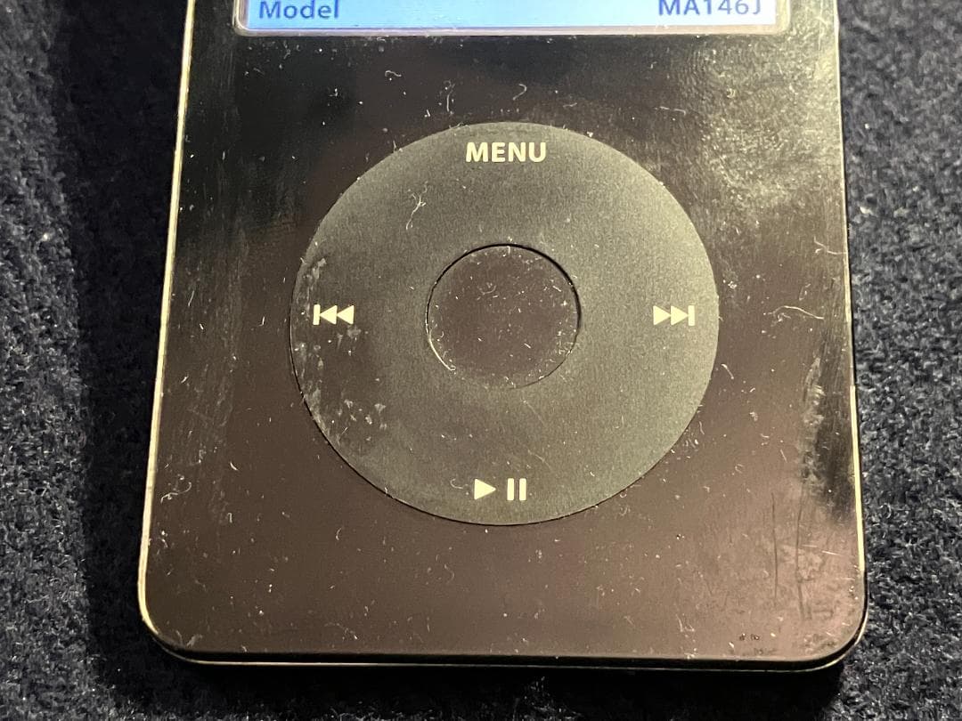 ★【中古】Apple iPod Classic 30GB （第五世代、黒）★