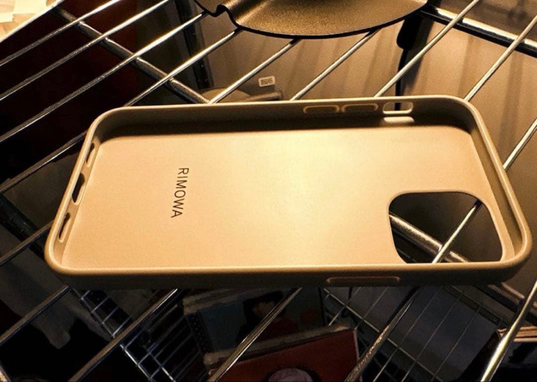 iPhone 12mini Rimowa ケース(最後1個)