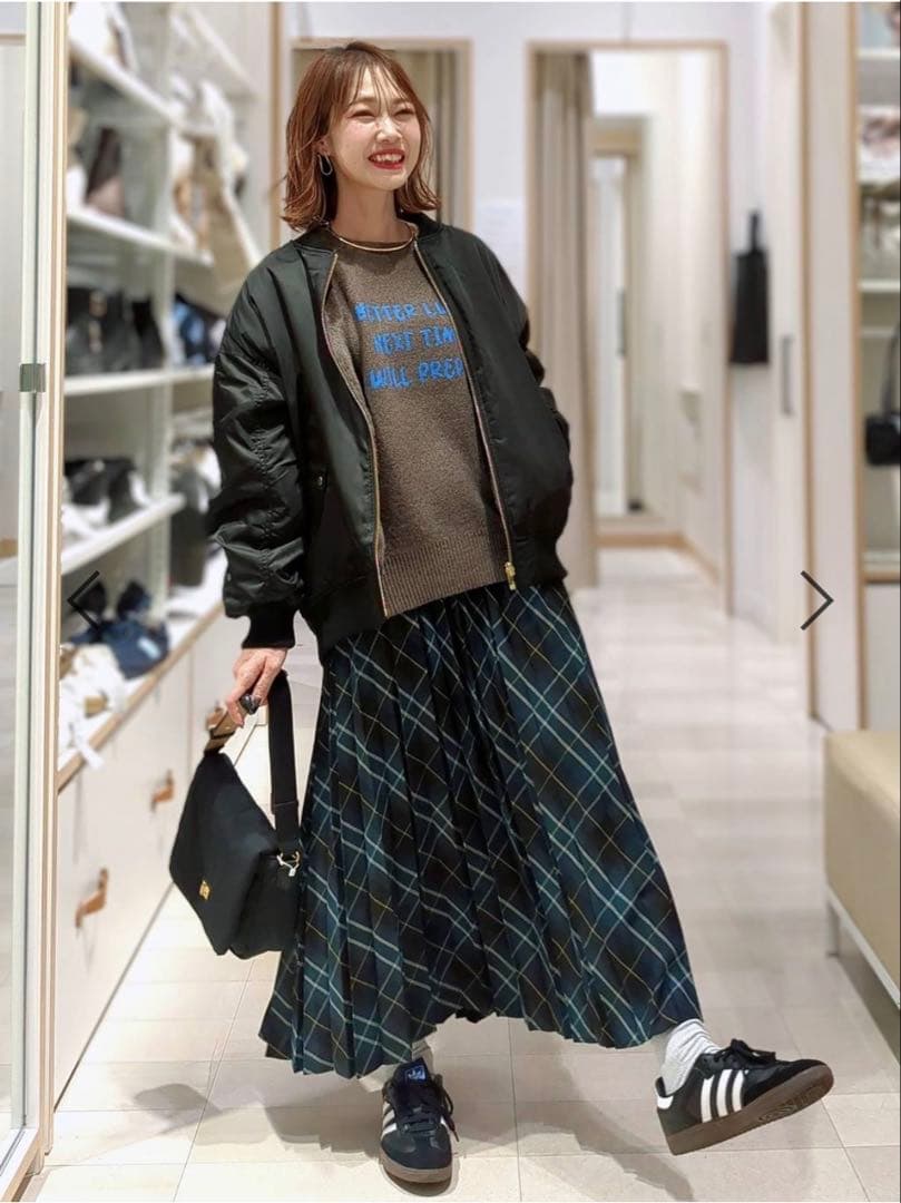 新品 リバーシブルフェイクファーブルゾン グローバルワーク