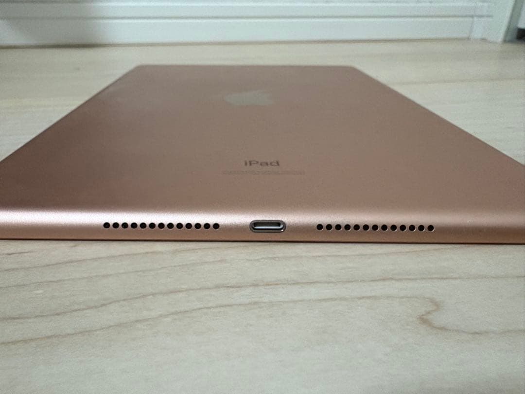 【美品】Apple iPad 第8世代 128GB ピンクゴールド