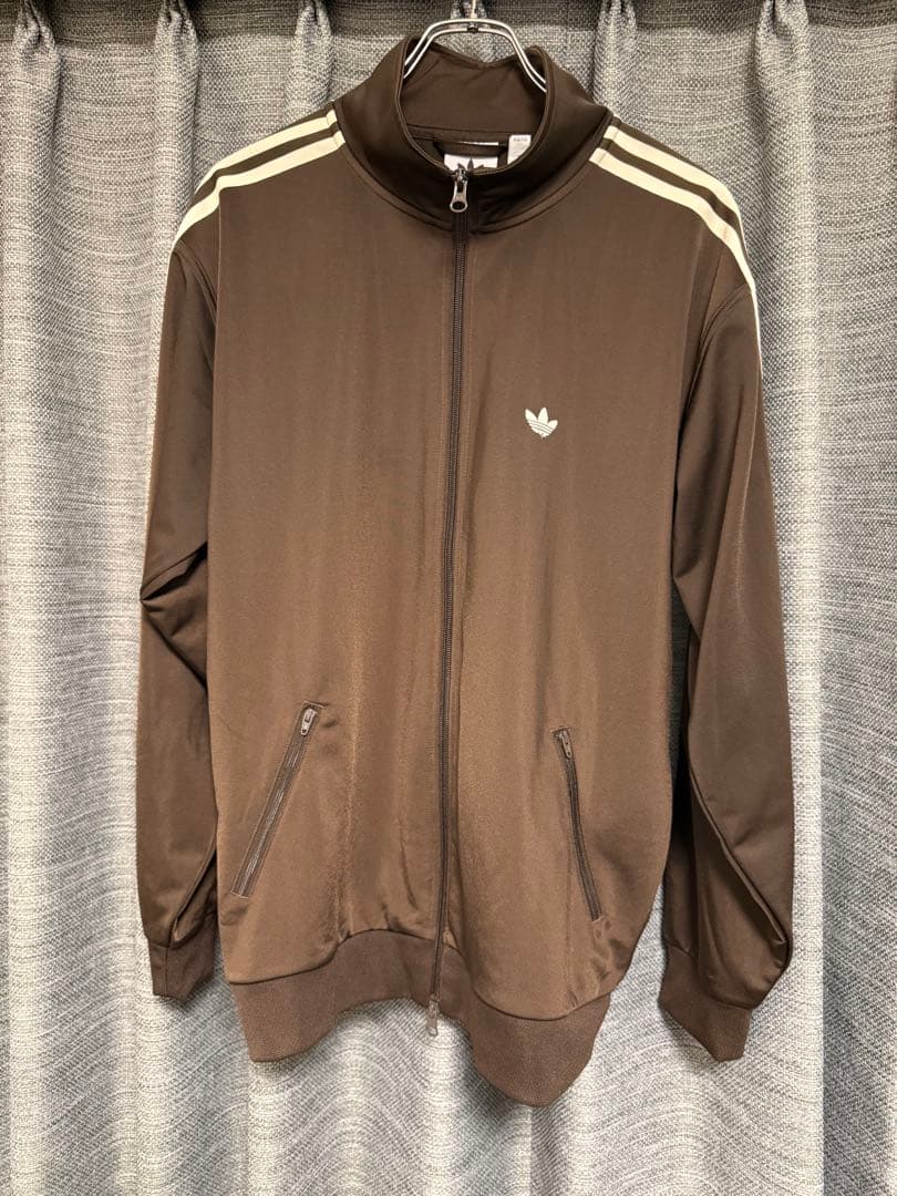 adidas トラックジャケット ジェンダーニュートラル ダークブラウン J/S